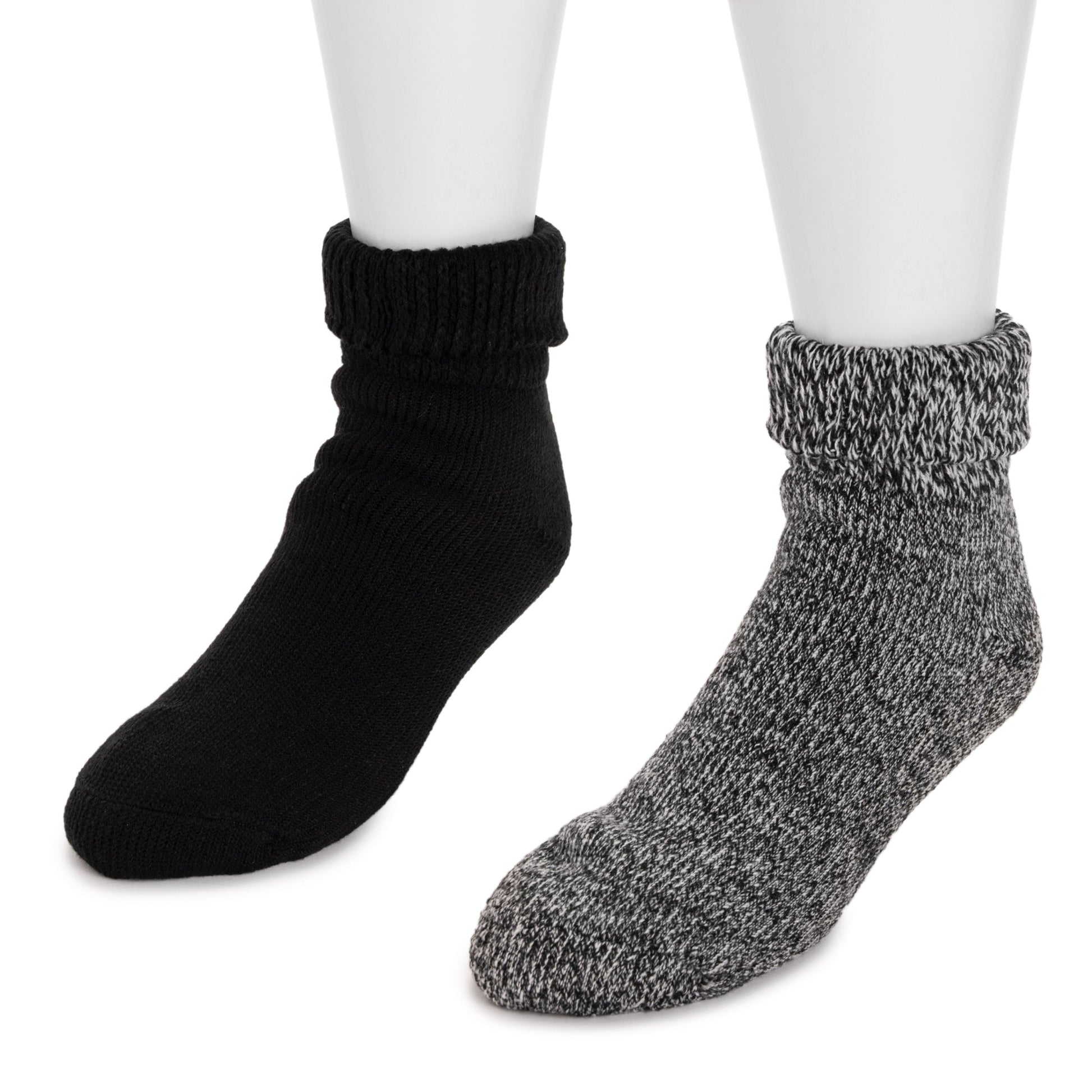 Muk Luks 2 Pair Pack Short Heat Retainer Socks