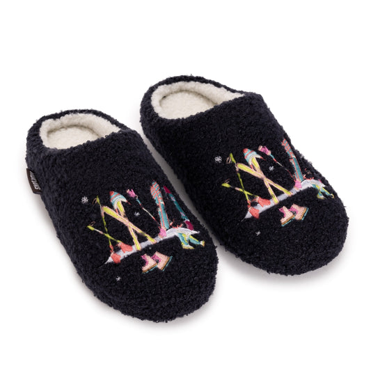 Muk Luks Embroidered Vintage Winter Clog