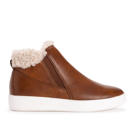 Muk Luks Montana Blue Sky Booties Cognac