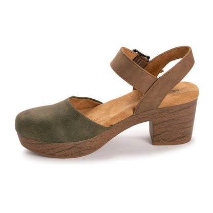 Muk Luks Merritt Closed Toe Quarter Strap Shoe