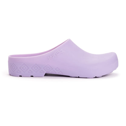 Muk Luks Garden Clog and Bonus Glove Set