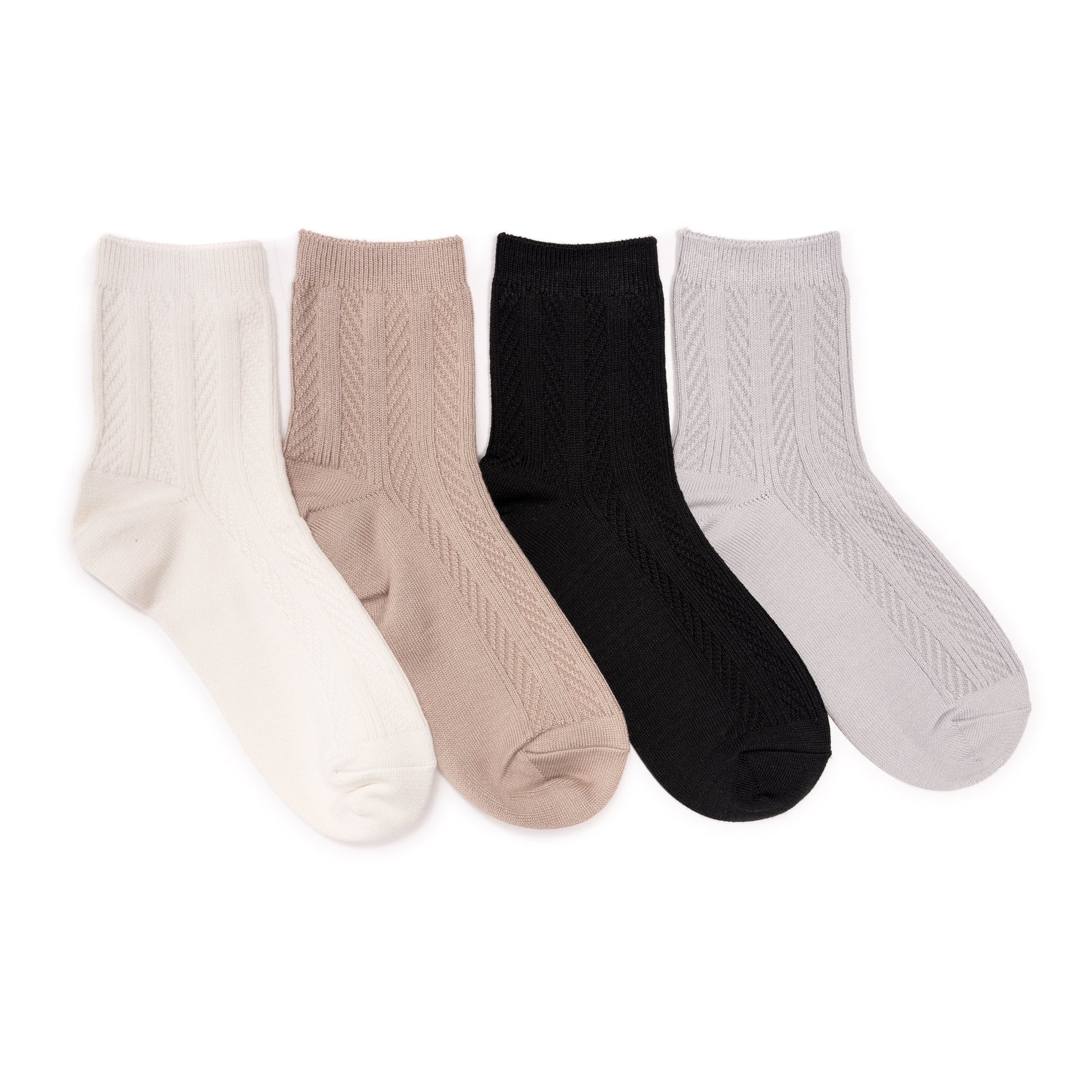 Muk Luks 4 Pack Fluffy Microfiber Texture Crew Socks