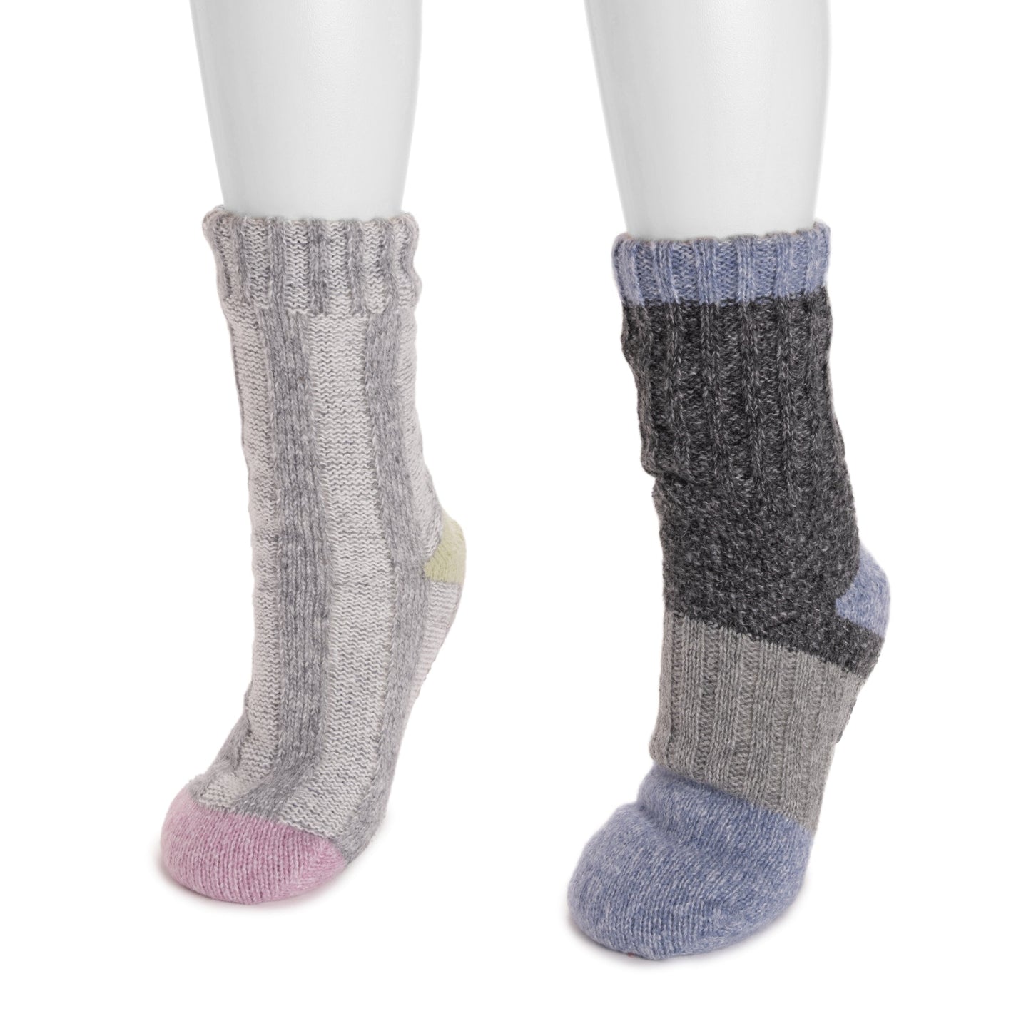 Muk Luks 2 Pair Pack Cozy Sherpa Lined Cabin Sock Ebony/Ivory